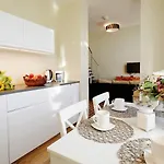 شقة 423 W Pieciogwiazdkowym Royal Tulip Plaza 200 M Dobruk كولوبرزيغ