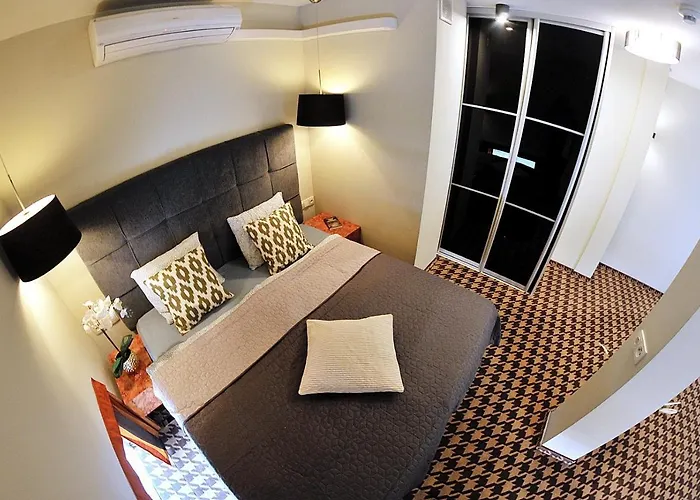 423 W Pieciogwiazdkowym Royal Tulip Plaza 200 M Dobruk * קולובז'ג