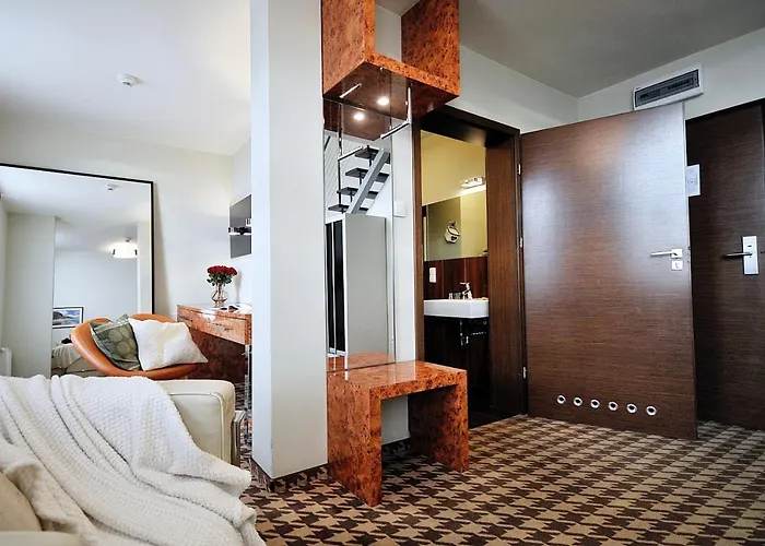 423 W Pieciogwiazdkowym Royal Tulip Plaza 200 M Dobruk * קולובז'ג