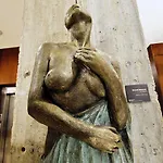 423 W Pieciogwiazdkowym Royal Tulip Plaza 200 M Dobruk *