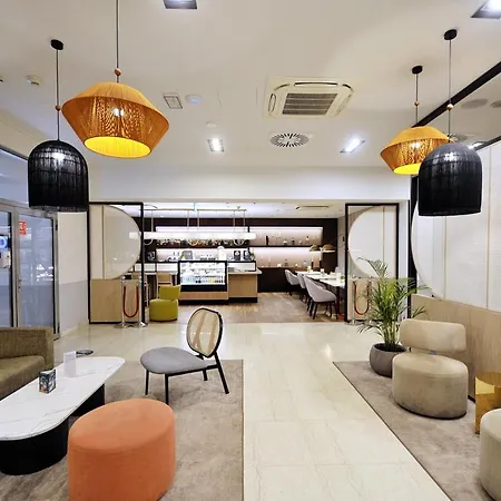 423 W Pieciogwiazdkowym Royal Tulip Plaza 200 M Dobruk קולובז'ג