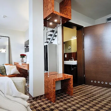 423 W Pieciogwiazdkowym Royal Tulip Plaza 200 M Dobruk * Kołobrzeg